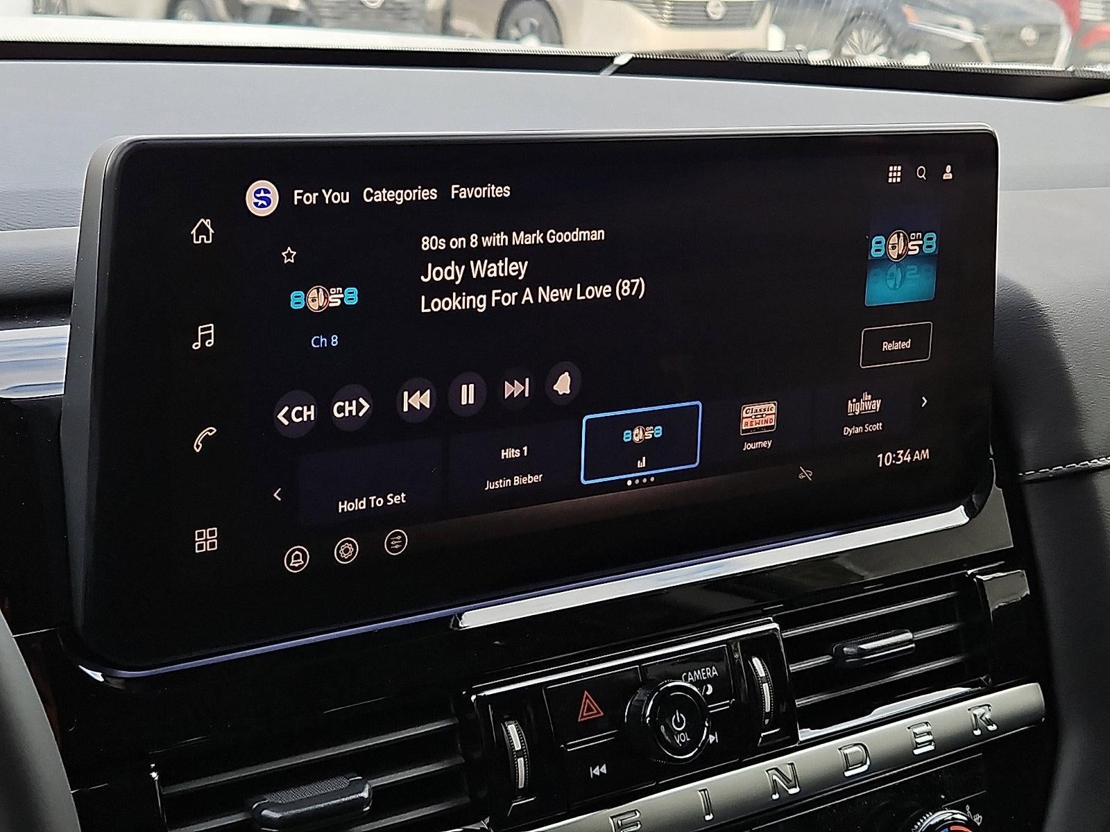 2026 Nissan Pathfinder SV