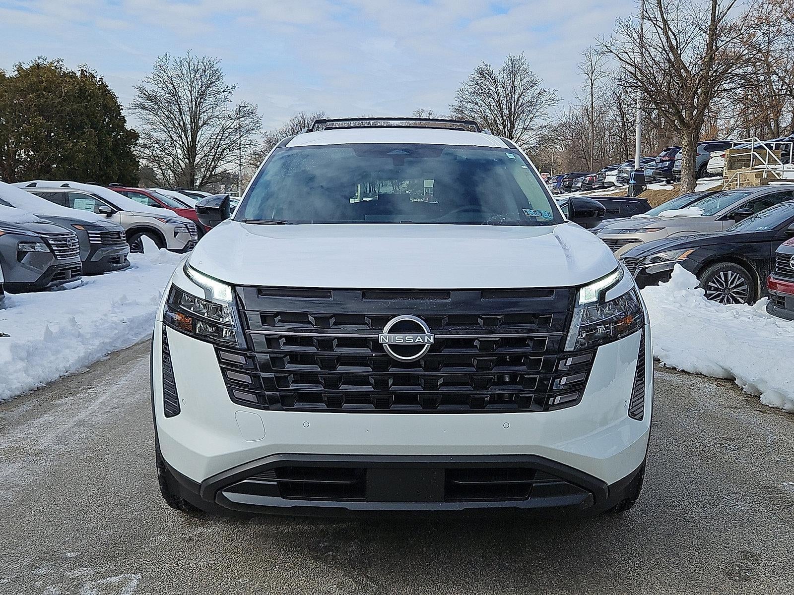 2026 Nissan Pathfinder SV