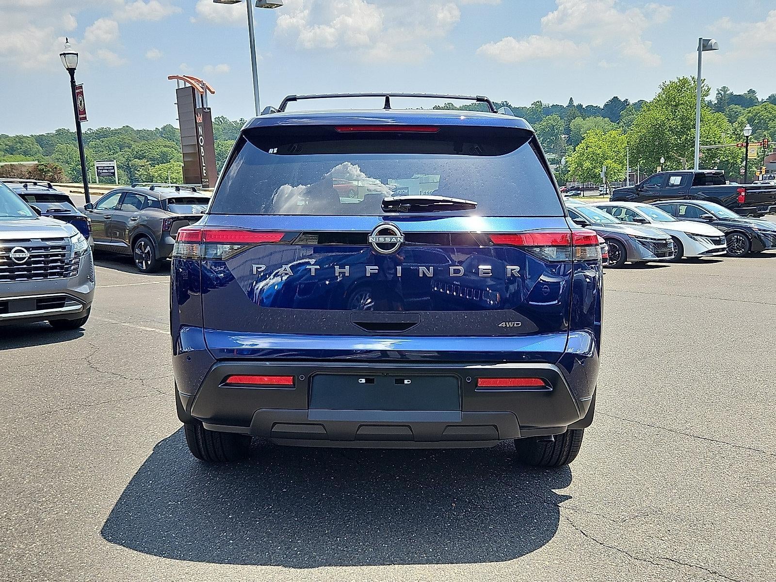 2026 Nissan Pathfinder SV 4WD