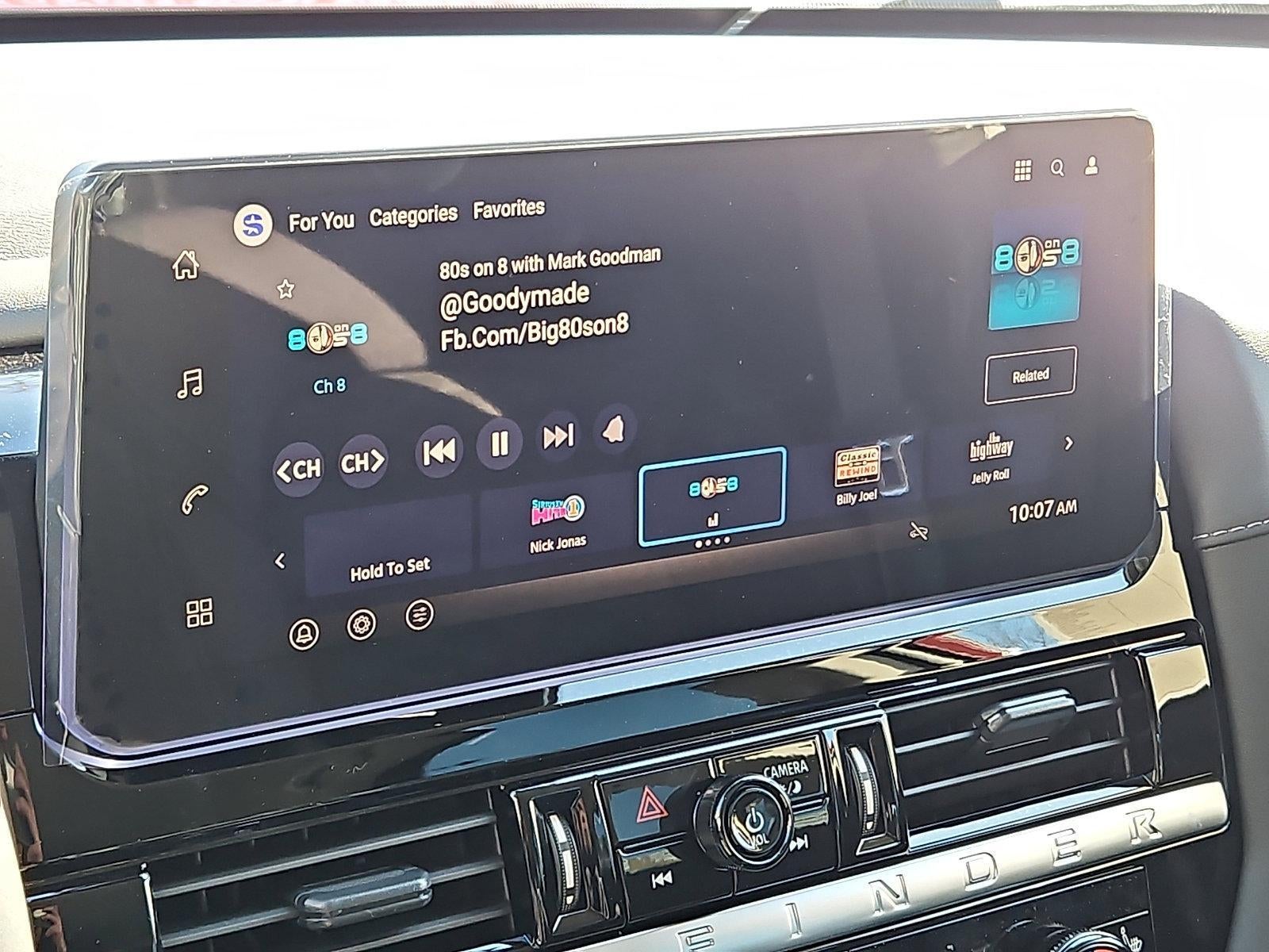 2026 Nissan Pathfinder SV