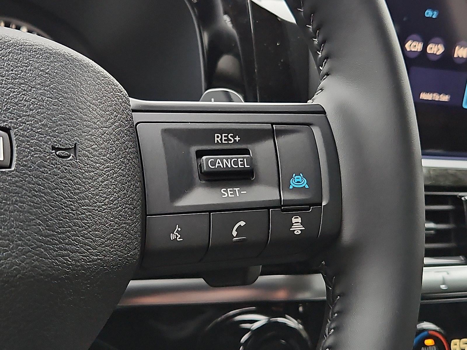 2026 Nissan Pathfinder SV 4WD