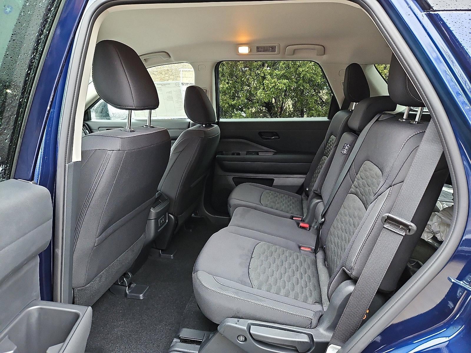 2026 Nissan Pathfinder SV 4WD