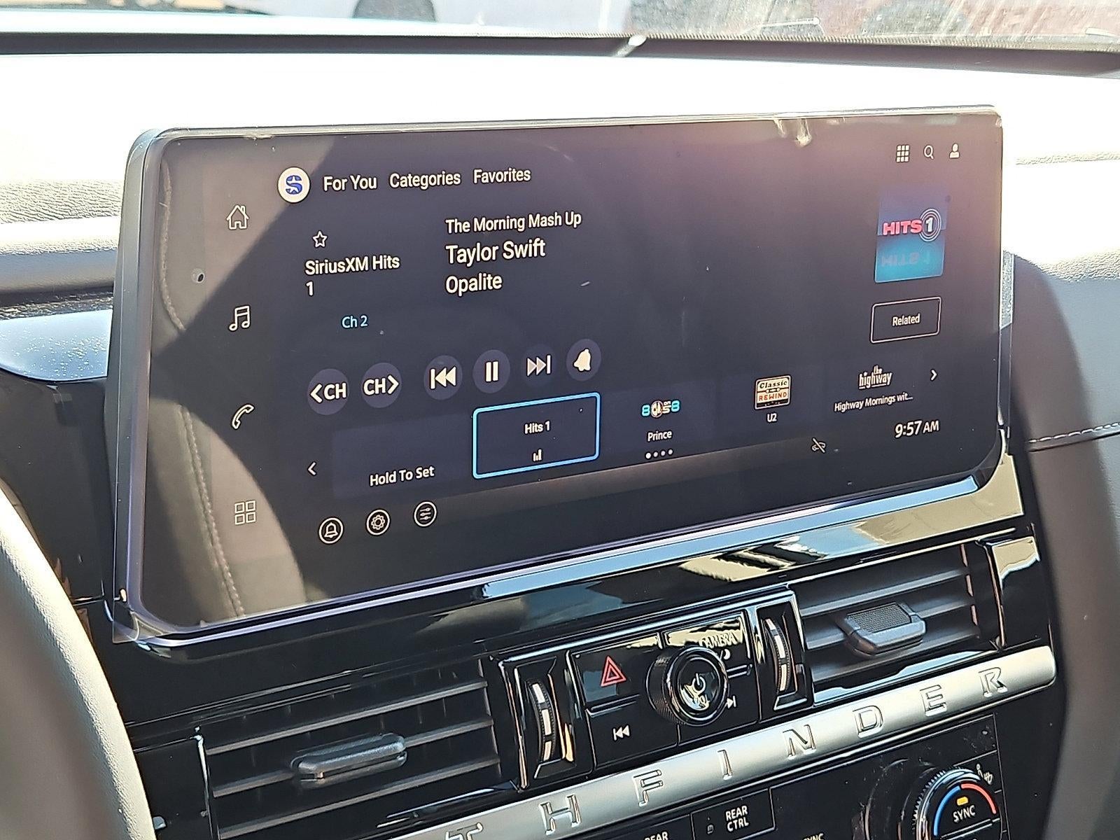 2026 Nissan Pathfinder SV