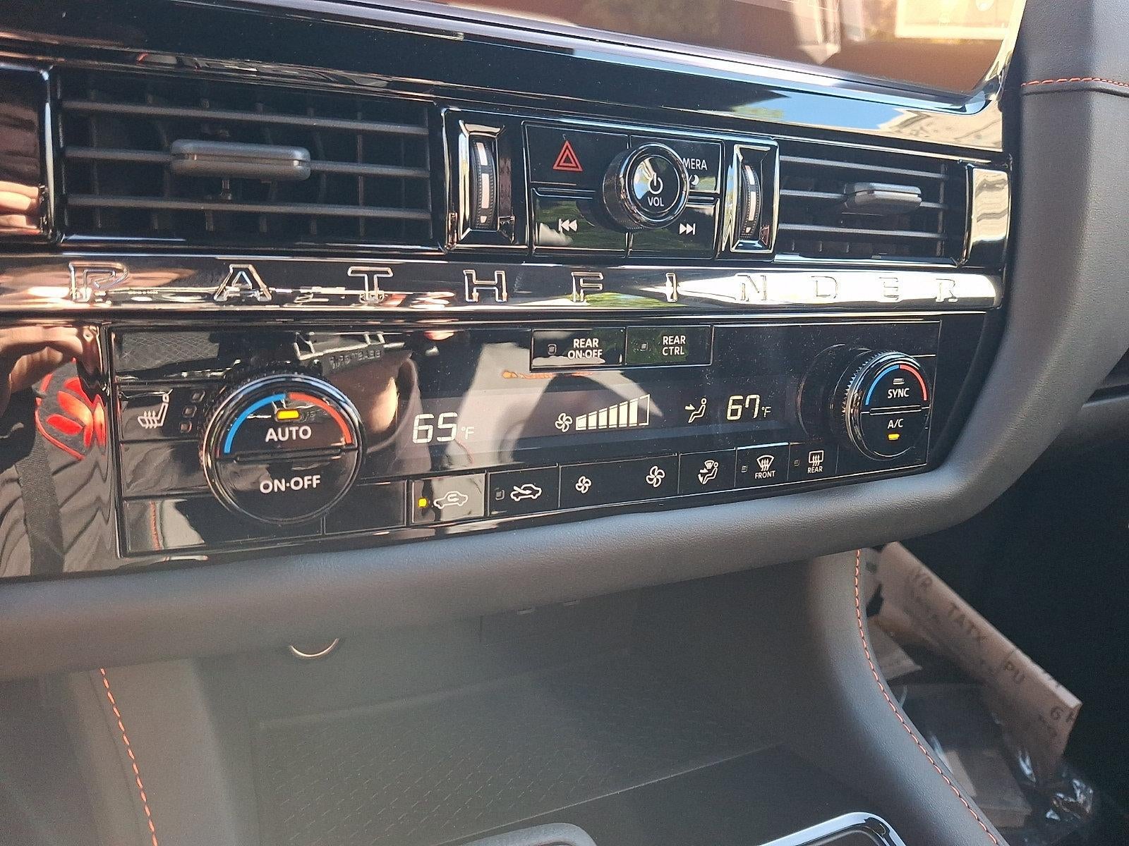 2026 Nissan Pathfinder Rock Creek 4WD