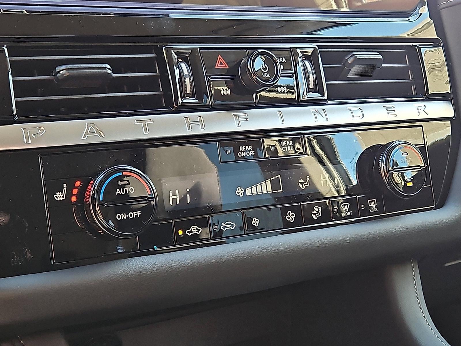 2026 Nissan Pathfinder SV