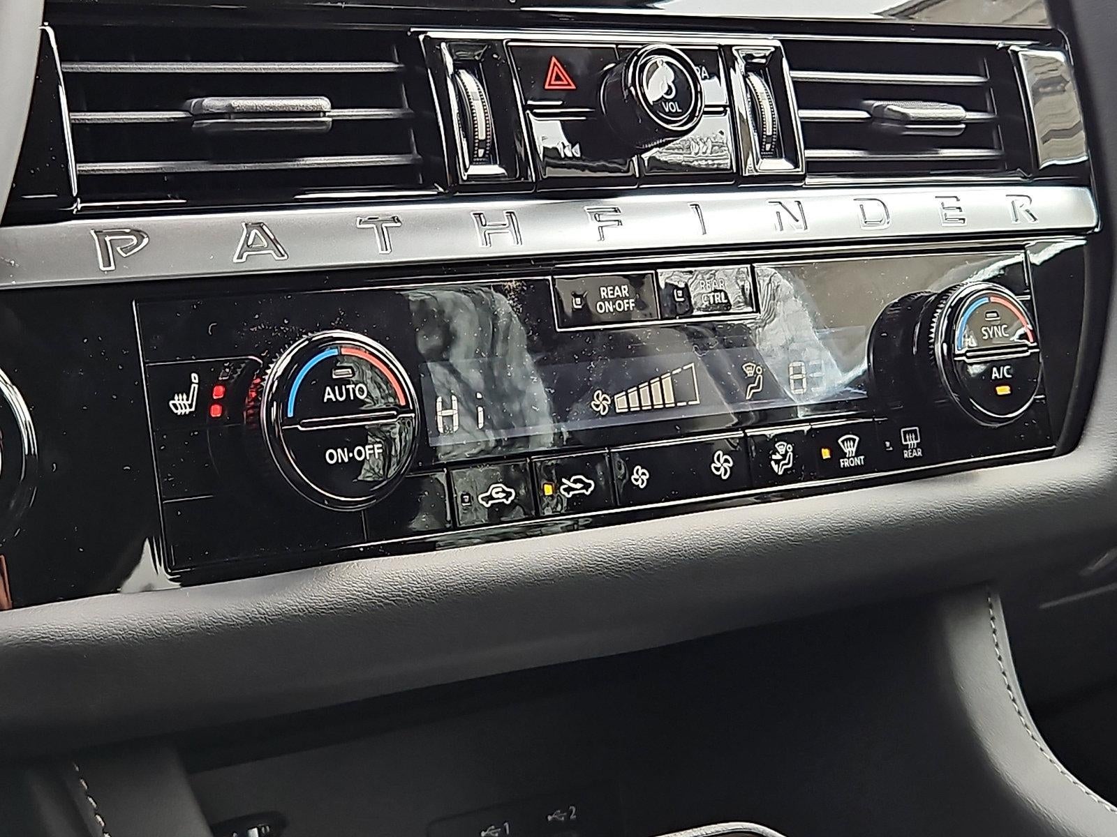 2026 Nissan Pathfinder SV