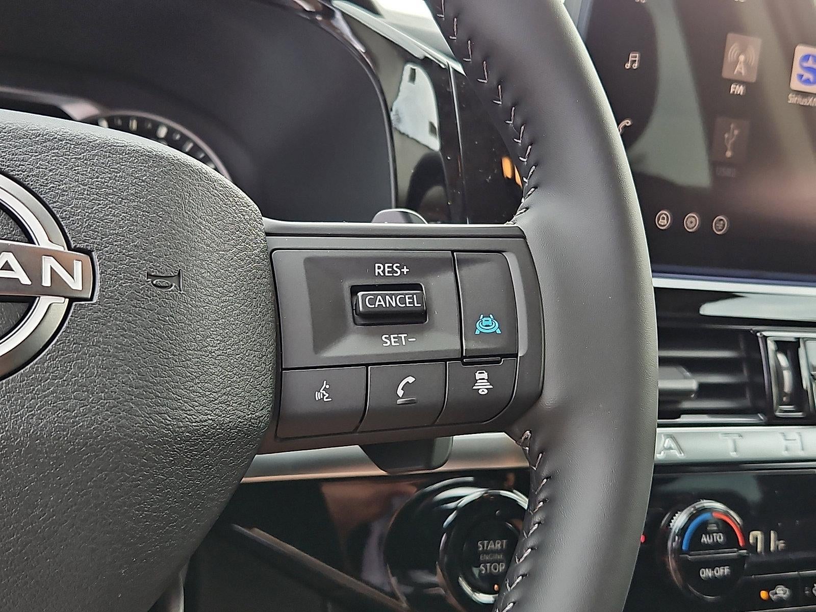 2026 Nissan Pathfinder SV