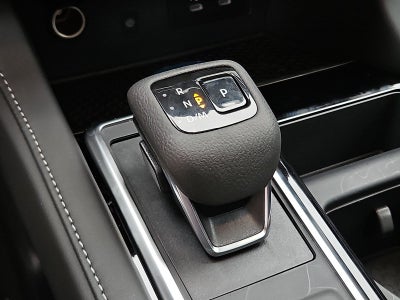 2026 Nissan Pathfinder SL 4WD