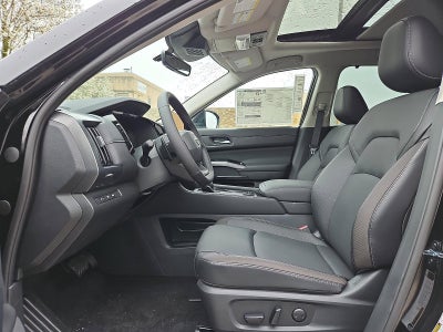 2026 Nissan Pathfinder SL 4WD