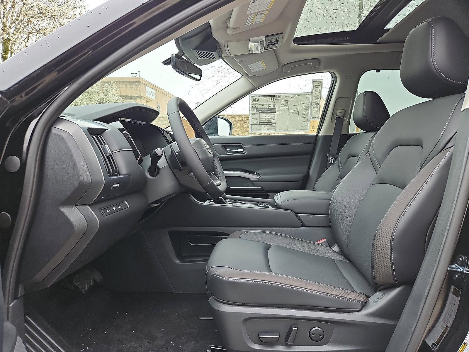 2026 Nissan Pathfinder SL 4WD