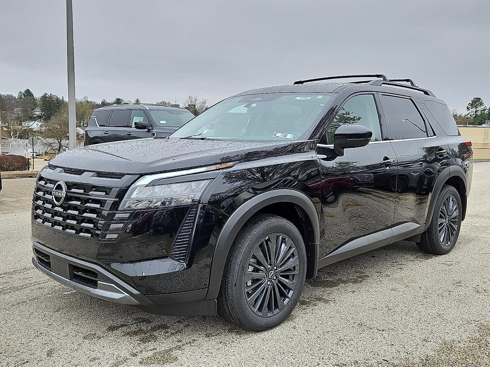 2026 Nissan Pathfinder SL 4WD