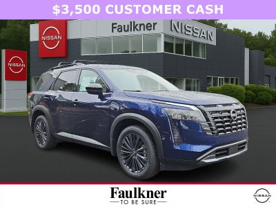 2026 Nissan Pathfinder SL