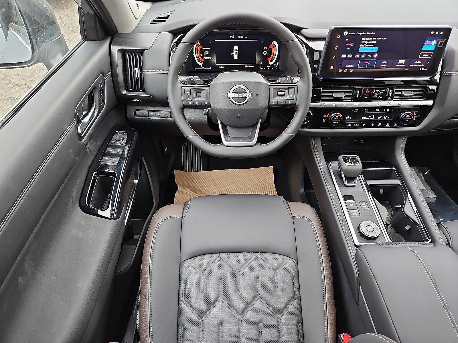 2026 Nissan Pathfinder Platinum 4WD