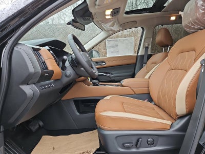 2026 Nissan Pathfinder Platinum 4WD