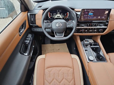 2026 Nissan Pathfinder Platinum 4WD