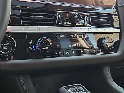 2026 Nissan Pathfinder Platinum 4WD
