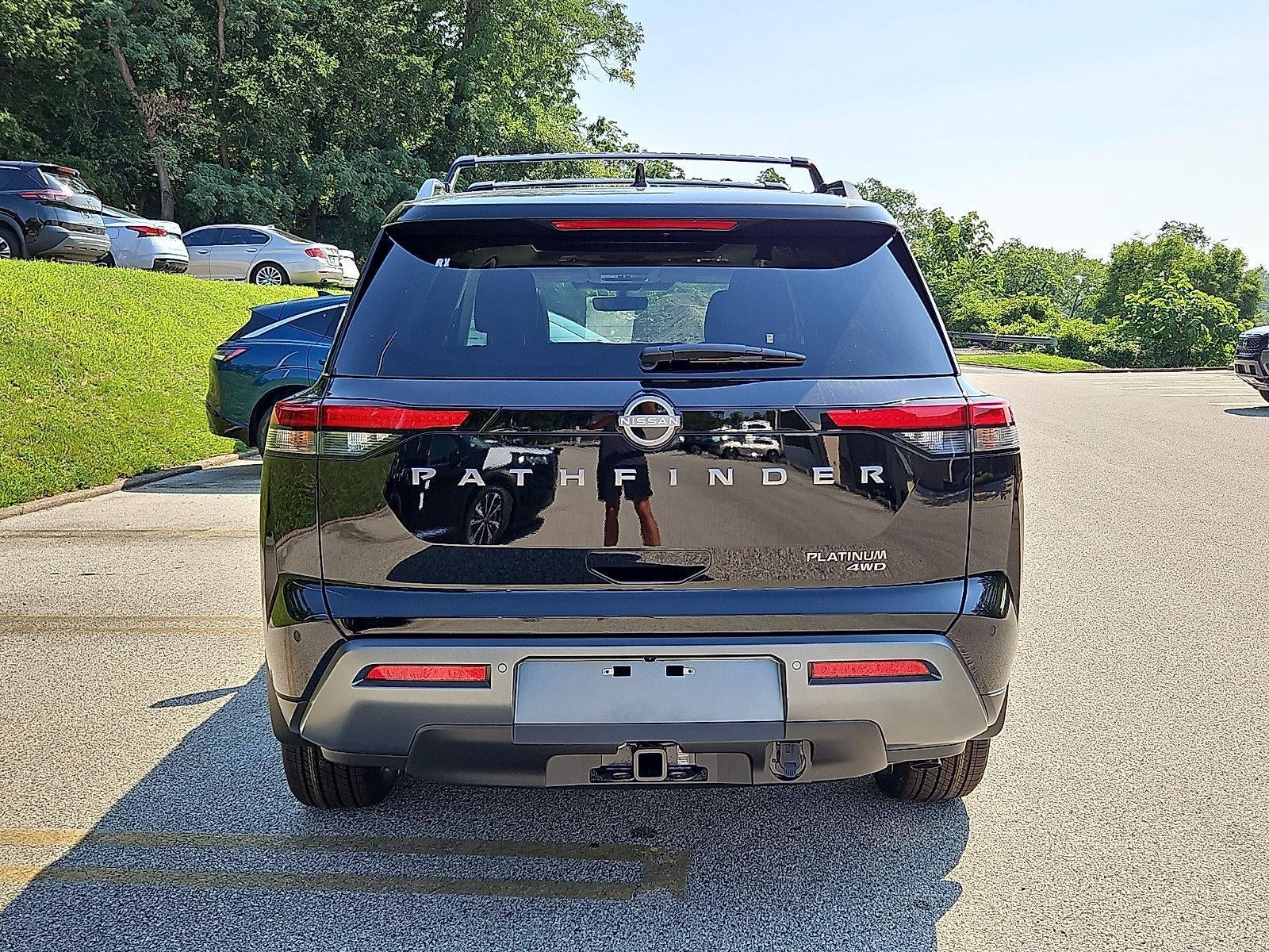 2026 Nissan Pathfinder Platinum 4WD