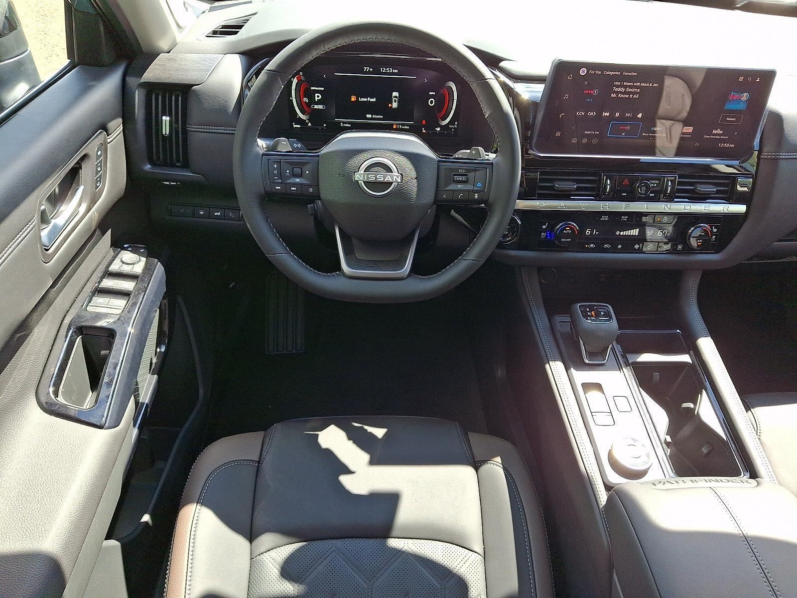 2026 Nissan Pathfinder Platinum
