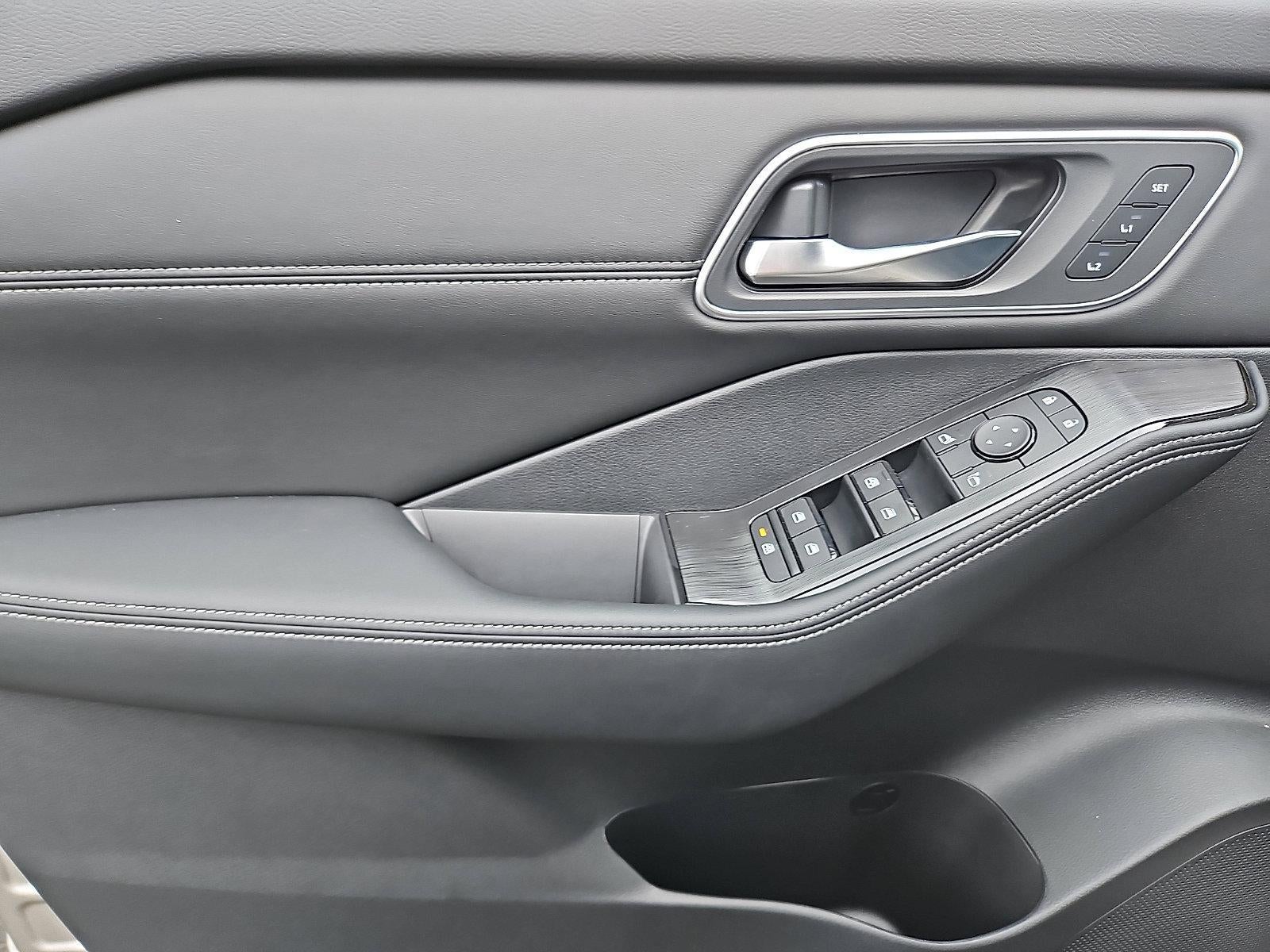 2026 Nissan Rogue 2026.5 AWD Platinum