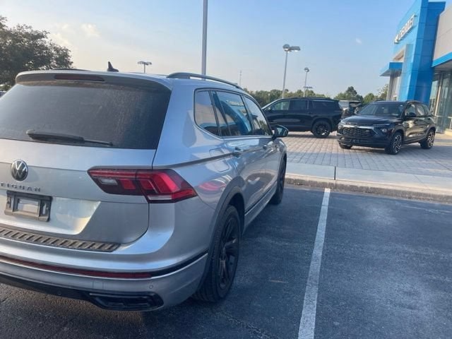 2023 Volkswagen Tiguan 2.0T SE R-Line Black