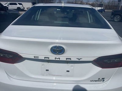 2024 Toyota Camry Hybrid LE