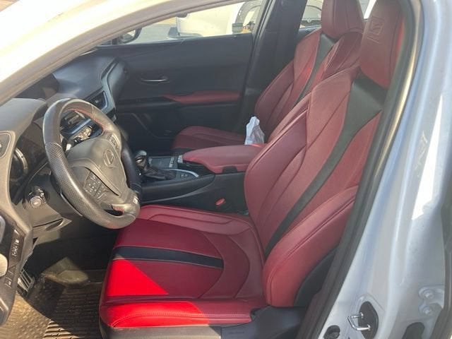 2022 Lexus UX 250h F SPORT