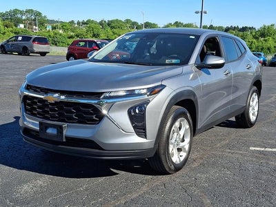2025 Chevrolet Trax LS