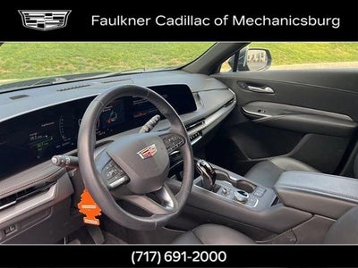 2025 Cadillac XT4 Premium Luxury