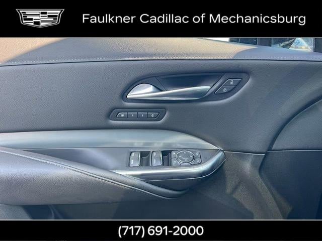 2022 Cadillac XT4 Premium Luxury