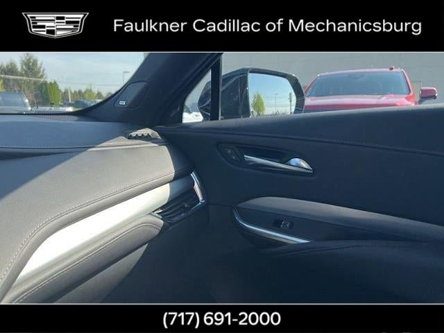 2022 Cadillac XT4 Premium Luxury