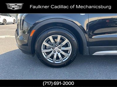 2022 Cadillac XT4 Premium Luxury