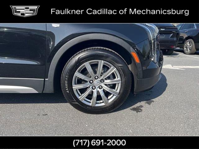 2022 Cadillac XT4 Premium Luxury