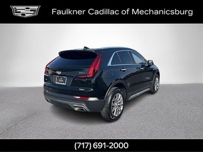 2022 Cadillac XT4 Premium Luxury