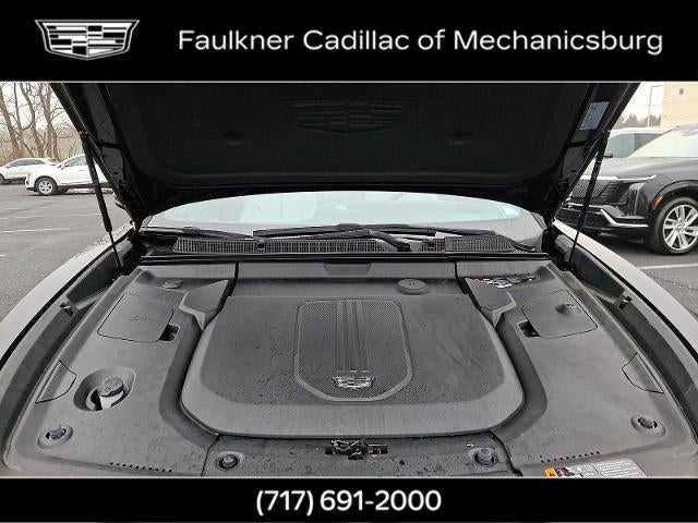 2024 Cadillac LYRIQ Luxury 1