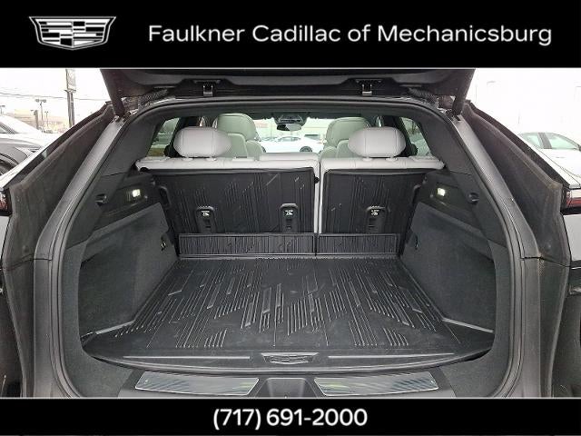 2024 Cadillac LYRIQ Luxury 1