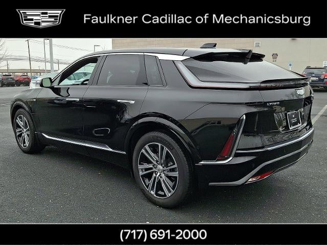 2024 Cadillac LYRIQ Luxury 1