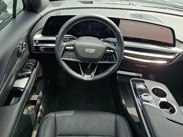 2024 Cadillac LYRIQ Sport 1
