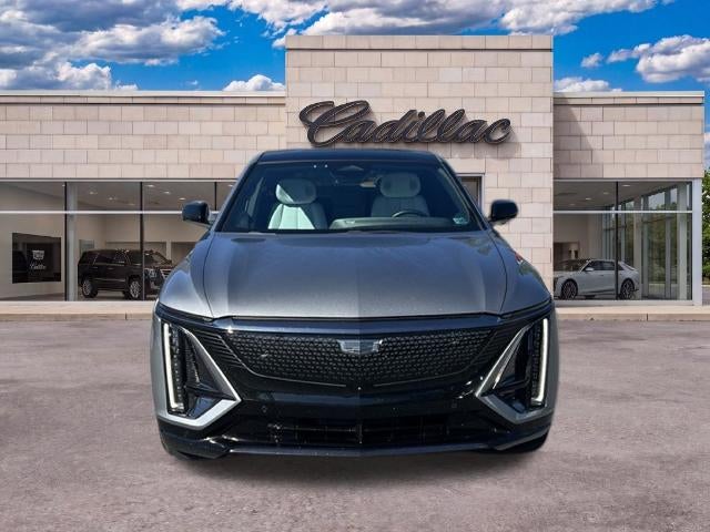 2024 Cadillac LYRIQ Sport 2