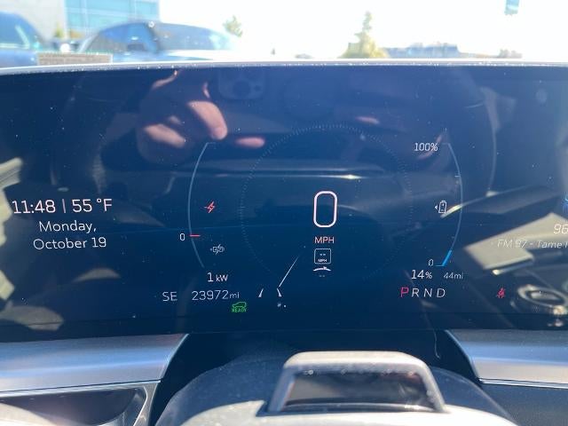 2024 Cadillac LYRIQ Sport 2