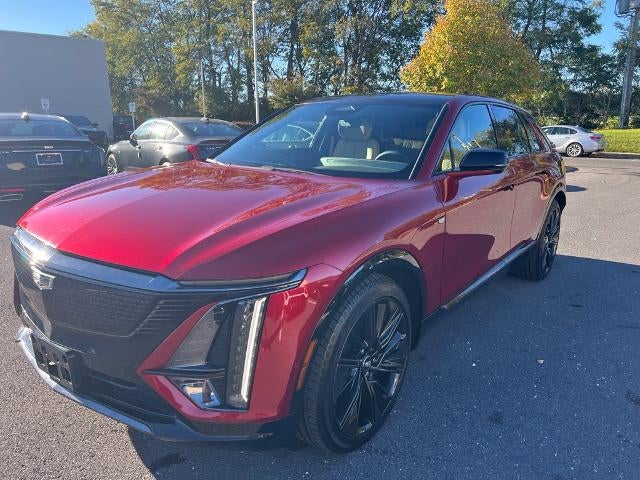 2024 Cadillac LYRIQ Sport 3