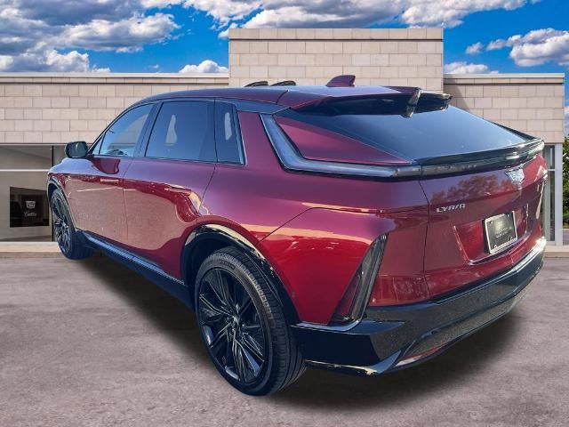 2024 Cadillac LYRIQ Sport 3