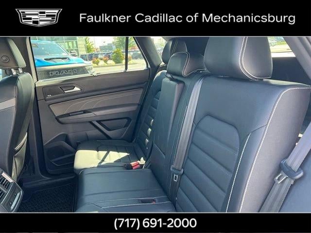 2022 Volkswagen Atlas Cross Sport 3.6L V6 SEL Premium R-Line