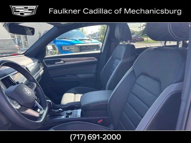 2022 Volkswagen Atlas Cross Sport 3.6L V6 SEL Premium R-Line