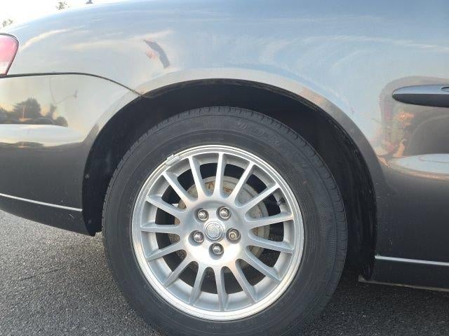 2004 Chrysler Sebring Base