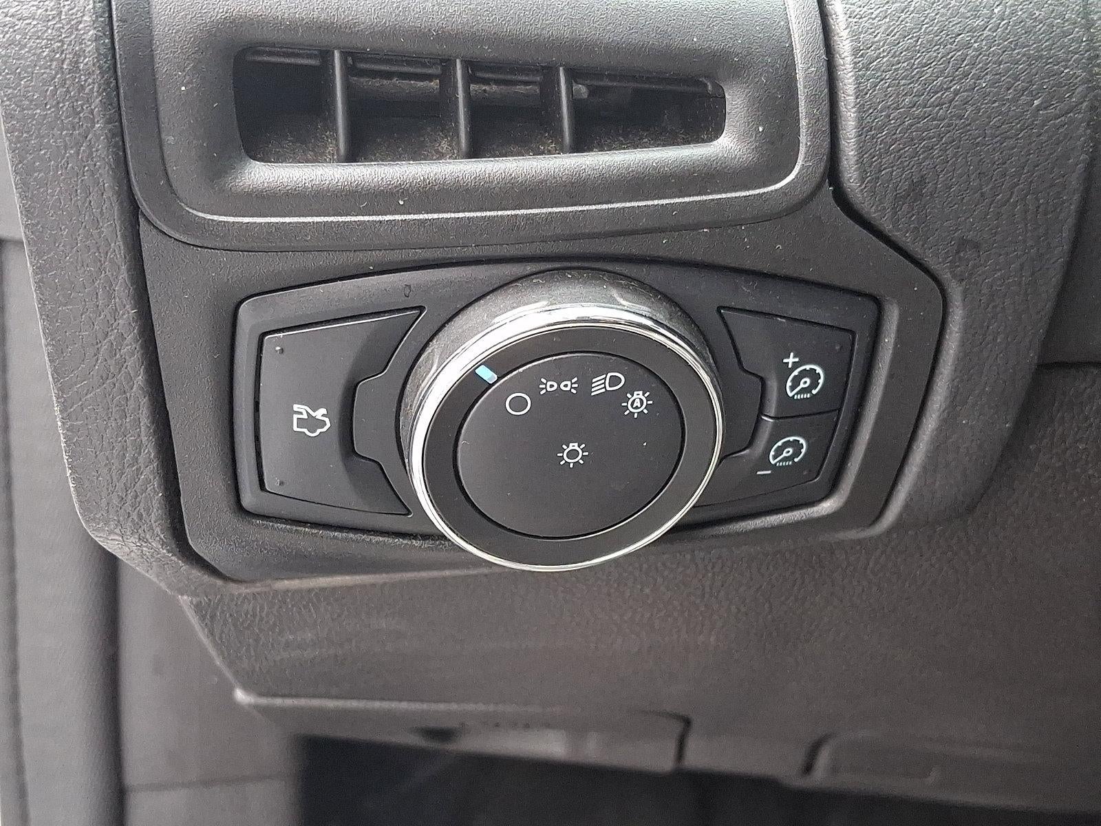 2013 Ford Focus 4dr Sdn SE