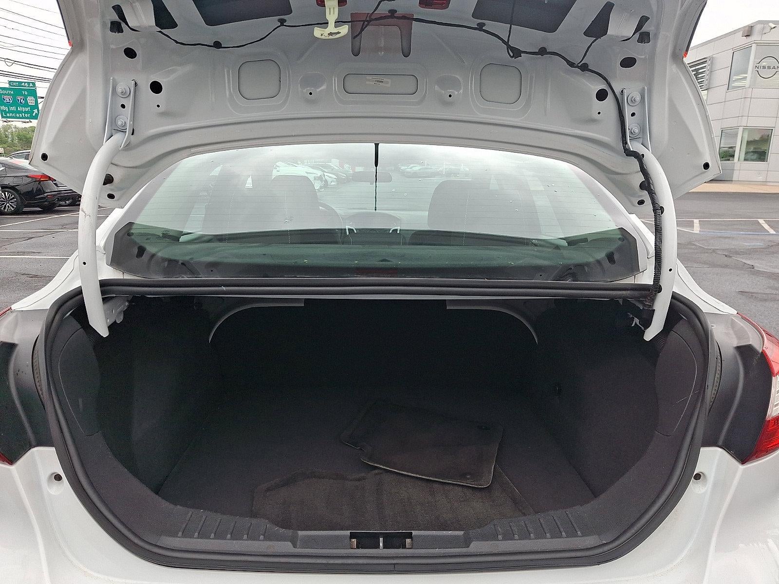 2013 Ford Focus 4dr Sdn SE