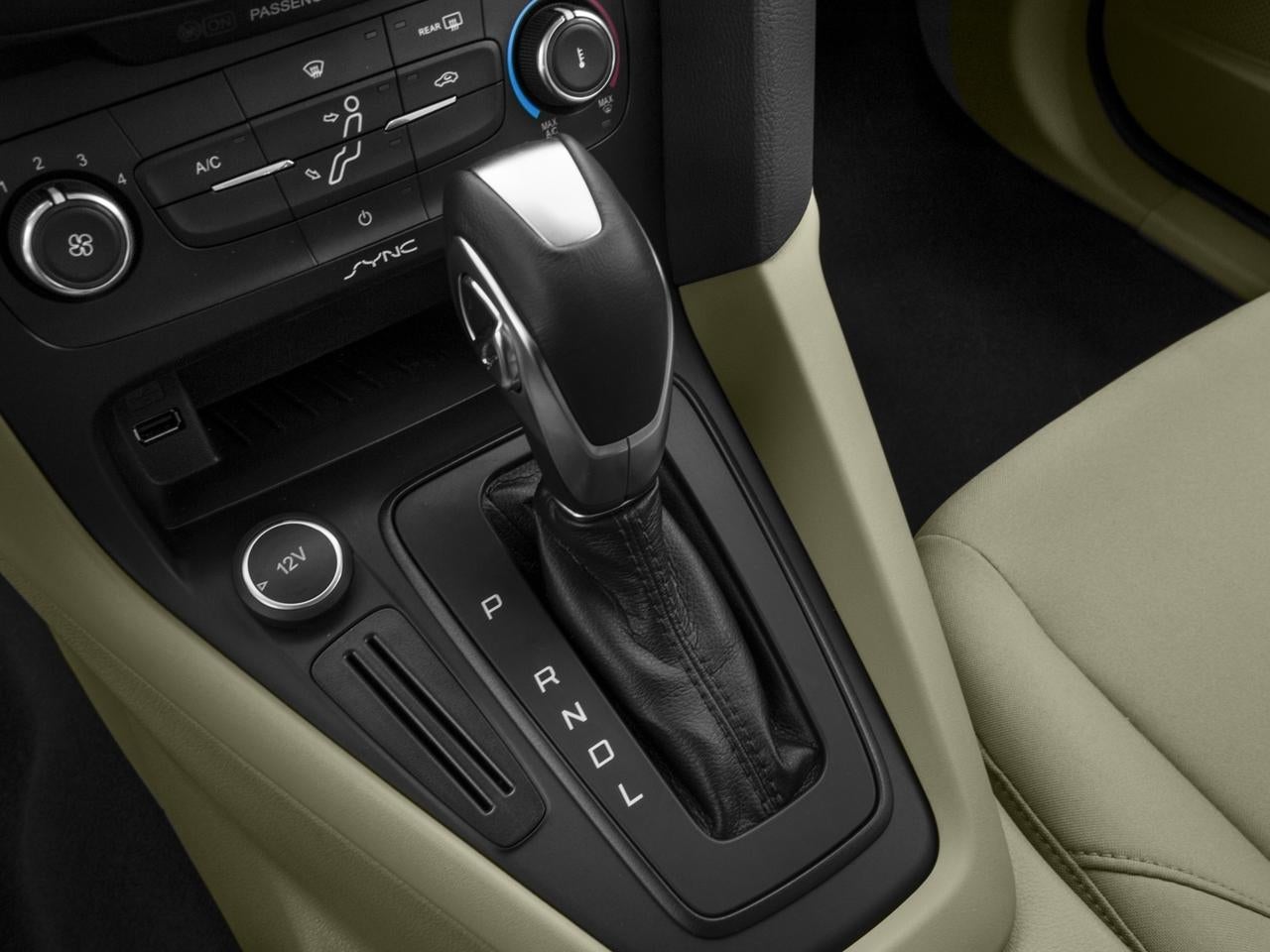 2016 Ford Focus 4dr Sdn SE