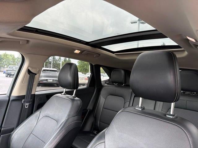 2020 Ford Escape Titanium AWD