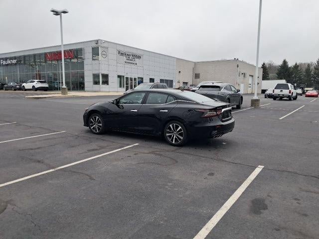 2023 Nissan Maxima SV CVT