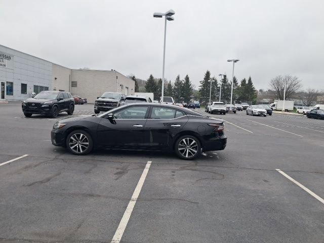 2023 Nissan Maxima SV CVT
